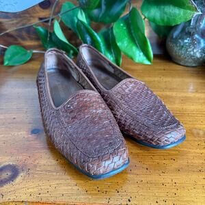 Vintage St John’s Bay Woven Leather Loafers 7.5